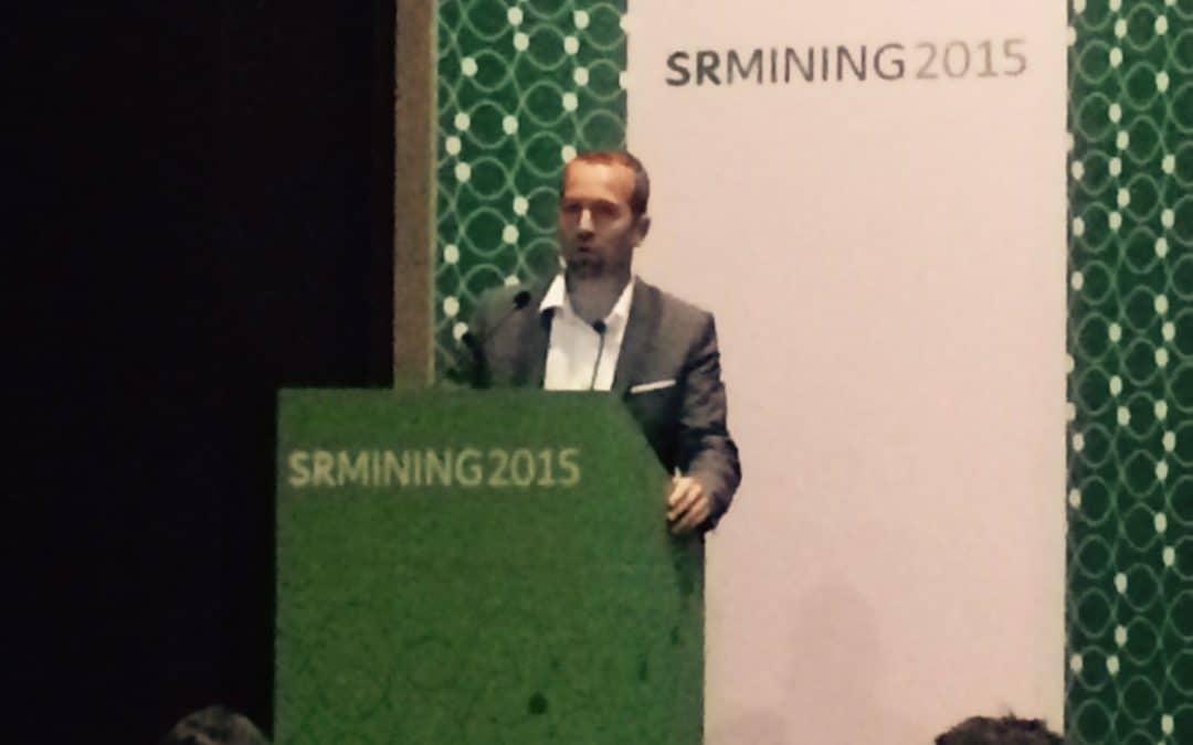 Guillén Calvo, a participé à la conférence internationale SR Mining 2015 à Antofagasta, Chili